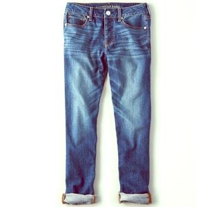 AMERICAN EAGLE | "BOY FIT" JEANS